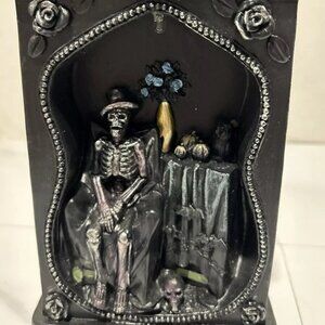 Halloween Dark Enchantment Spooky Lighted Metal & Wood Flashing Colored Lights